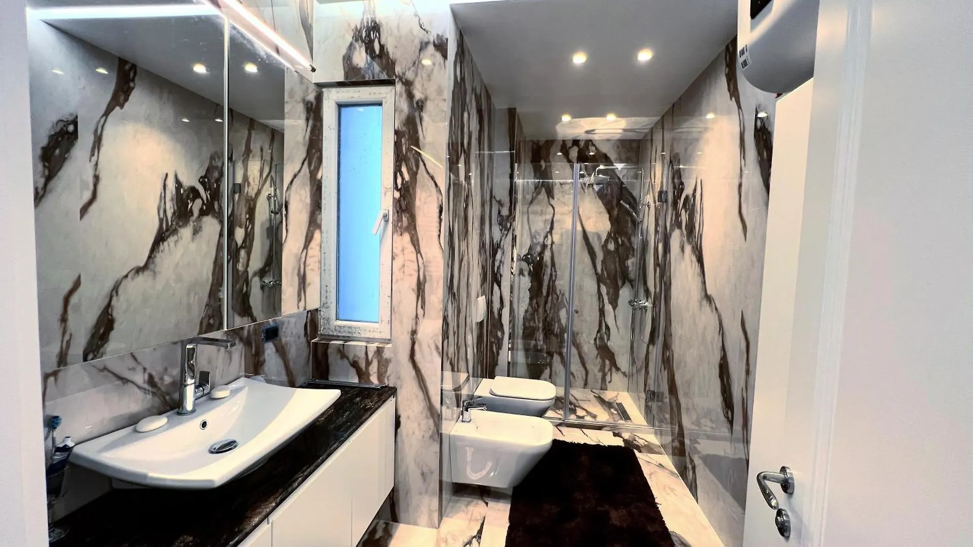Dorian Center Appartment Durres Apartment